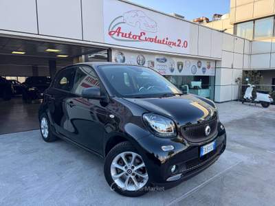 Smart ForFour Forfour II 2015 1.0 Passion 71cv my18 Nero usata Pomezia