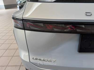 Omoda 7 1.5 SHS-P plug-in Hybrid Premium Argento usata Monza