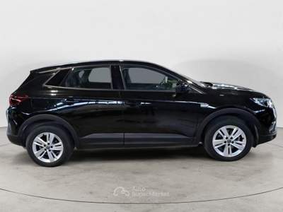 Opel Grandland X 1.5 130cv AT8 Business Elegance FINO A 3 ANNI DI GARANZIA KM ILLIMITATI POSSIBILITA' DI 3 ANNI DI MANUTENZIONE ORDINARIA Nero usata Salerno