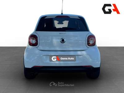 Smart ForFour 70 1.0 52kW prime Nero usata Ercolano