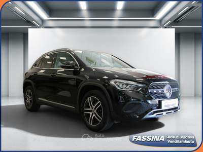 Mercedes-Benz GLA GLA 180 d Sport Plus auto Nero usata Milano