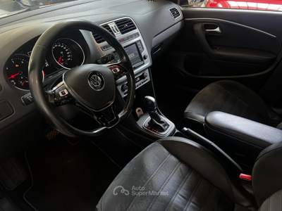 Volkswagen Polo 1.4 TDI 90cv R-LINE BlueMotion DSG SPORT Technology - OK NEOPATENTATI - NON RICONDIZIONATA Bianco usata Meda