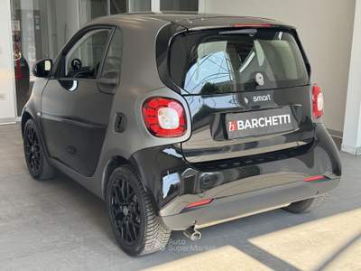Smart ForTwo 70 1.0 52kW superpassion twinamic Nero usata Gardolo
