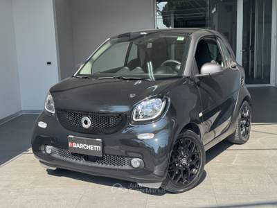 Smart ForTwo 70 1.0 52kW superpassion twinamic Nero usata Gardolo