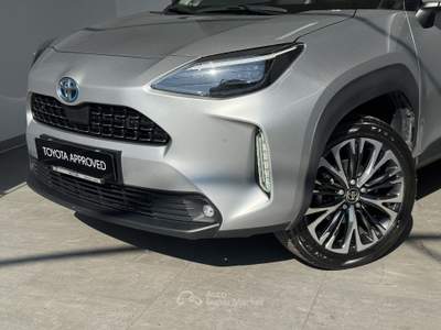 Toyota Yaris Cross 1.5H (116 CV) E-CVT Lounge AWD-I Argento usata Gardolo