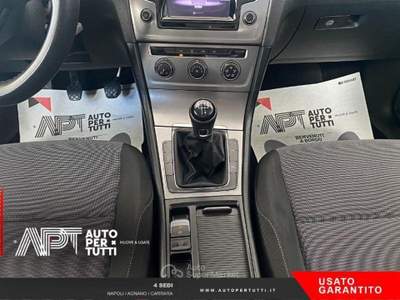Volkswagen Golf Golf 1.2 tsi Trendline 85cv 5p Bianco usata Marano di Napoli