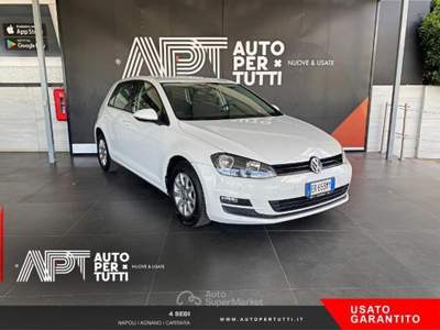 Volkswagen Golf Golf 1.2 tsi Trendline 85cv 5p Bianco usata Marano di Napoli