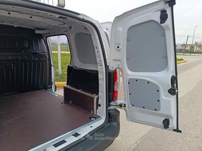 Fiat Doblò Doblò 1.5 BlueHdi 100CV PC-TN Van 2 POSTI Bianco usata Villaga