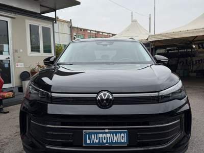 Volkswagen Tiguan 2.0 TDI 142KW SCR R-Line DSG 4MOTION Nero usata Nocera Inferiore