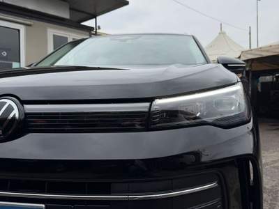 Volkswagen Tiguan 2.0 TDI 142KW SCR R-Line DSG 4MOTION Nero usata Nocera Inferiore