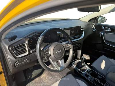 Kia XCeed XCeed 1.4 t-gdi Style 140cv Giallo usata LIVORNO