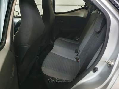 Toyota Aygo 1.0 VVT-i 72 CV 5 porte x-play TUA DA 102,00 MESE Grigio usata San Giuseppe Vesuviano