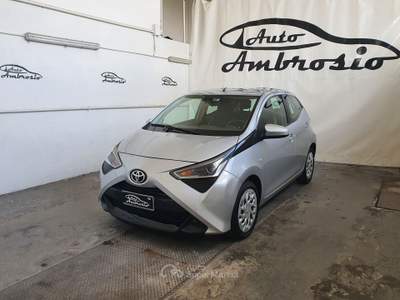 Toyota Aygo 1.0 VVT-i 72 CV 5 porte x-play TUA DA 102,00 MESE Grigio usata San Giuseppe Vesuviano