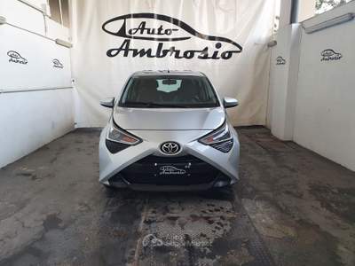 Toyota Aygo 1.0 VVT-i 72 CV 5 porte x-play TUA DA 102,00 MESE Grigio usata San Giuseppe Vesuviano