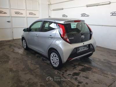 Toyota Aygo 1.0 VVT-i 72 CV 5 porte x-play TUA DA 102,00 MESE Grigio usata San Giuseppe Vesuviano