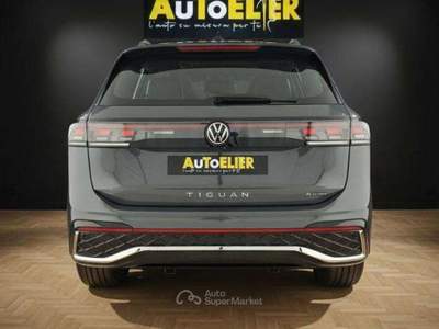 Volkswagen Tiguan Tiguan 2.0 tdi R-Line PLUS 4motion dsg 193CV Grigio usata Moncalieri