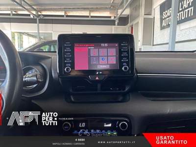 Toyota Yaris Yaris 1.5h Trend Rosso usata Napoli