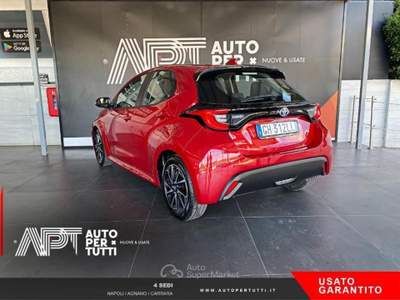 Toyota Yaris Yaris 1.5h Trend Rosso usata Napoli