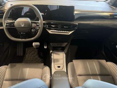 Renault Clio Nuova esprit Alpine full hybrid E-Tech 160 Rosso usata Albignasego