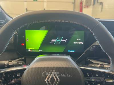 Renault Clio Nuova esprit Alpine full hybrid E-Tech 160 Rosso usata Albignasego