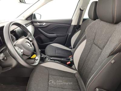 Skoda Kamiq 1.0 TSI Black Dots 95cv Bianco usata Massa