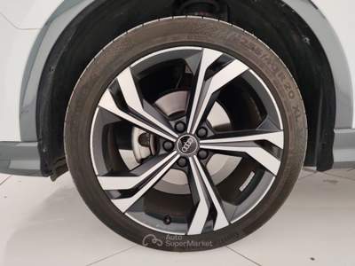 Audi Q3 35 TFSI S tronic Identity Black Bianco usata Massa