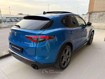 Alfa Romeo Stelvio 2.0 Turbo 280 CV AT8 Q4 Veloce TETTO Blu/Azzurro usata Carovigno
