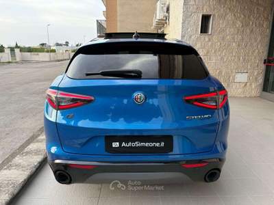 Alfa Romeo Stelvio 2.0 Turbo 280 CV AT8 Q4 Veloce TETTO Blu/Azzurro usata Carovigno
