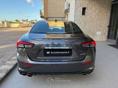 Maserati Ghibli 330 CV 2.0 MHEV GT HYBRID Grigio usata Carovigno