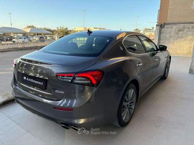 Maserati Ghibli 330 CV 2.0 MHEV GT HYBRID Grigio usata Carovigno