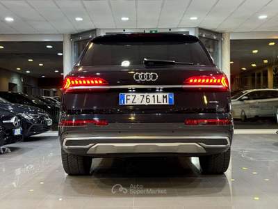 Audi Q7 45 3.0 tdi mhev Business quattro tiptronic usata Cassola
