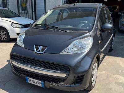 Peugeot 107 107 1.0 12v Allure (sweet years) 5p FL Grigio usata Ripalta Cremasca