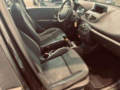 Renault Clio Clio III Sportour Sportour 1.2 105cv benz/gpl Nero usata Monza