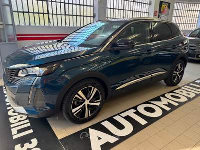 Peugeot 3008 Hybrid 225 e-EAT8 GT Blu/Azzurro usata Torino
