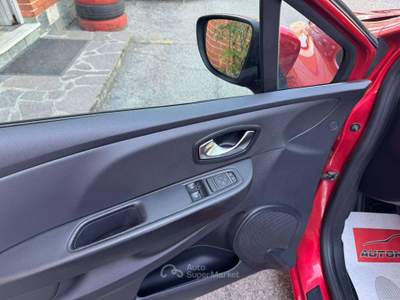 Renault Clio Sporter 1.5 dci energy Life 75cv Rosso usata Cernusco sul Naviglio