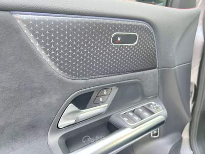 Mercedes-Benz GLA d 2.0 150cv PREMIUM PLUS KM0 IVA ESPOSTA ITALIANA Grigio usata Pomigliano d'Arco