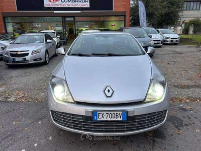 Renault Laguna Laguna IV  Coupe Coupe 2.0 dci Wave Edition 150cv Argento usata Inzago