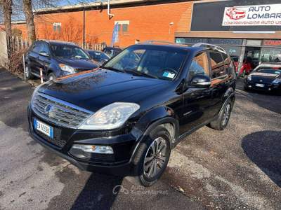 SsangYong Rexton Rexton 4x4 2.0 xdi 4wd 7p.t Euro 5 *4x4* Nero usata Inzago