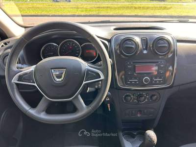 Dacia Sandero II 2017 1.0 sce Ambiance 75cv Euro 6 Marrone usata Inzago
