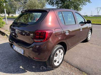 Dacia Sandero II 2017 1.0 sce Ambiance 75cv Euro 6 Marrone usata Inzago