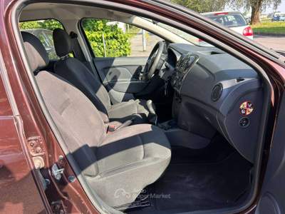 Dacia Sandero II 2017 1.0 sce Ambiance 75cv Euro 6 Marrone usata Inzago