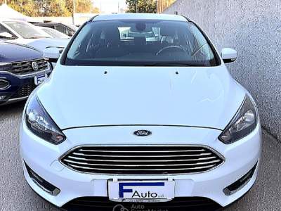 Ford Focus Start&Stop Powershift Business Bianco usata San Michele Salentino