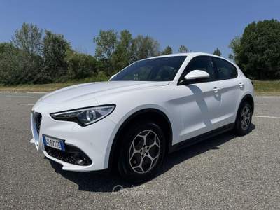 Alfa Romeo Stelvio 2.2 t Business Sport Q4 190cv Camera -IVA - UniPro Bianco usata Settimo Torinese
