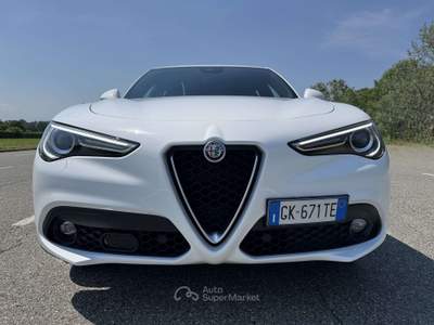 Alfa Romeo Stelvio 2.2 t Business Sport Q4 190cv Camera -IVA - UniPro Bianco usata Settimo Torinese