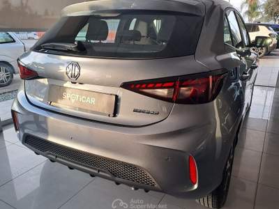 MG3 MG3 Comfort 1.5 Benzina Anno 2025 km 18335 Nero usata Parete