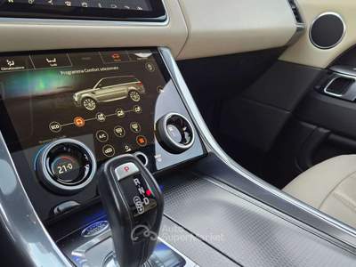 Land Rover Range Rover Sport 3.0d i6 MHEV HYBRID HSE DYNAMIC 300 CV TAGL UFF.L Nero usata Roma