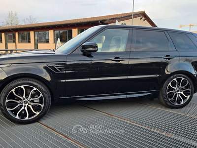 Land Rover Range Rover Sport 3.0d i6 MHEV HYBRID HSE DYNAMIC 300 CV TAGL UFF.L Nero usata Roma