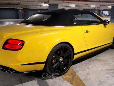 Bentley Continental S Giallo usata Roma