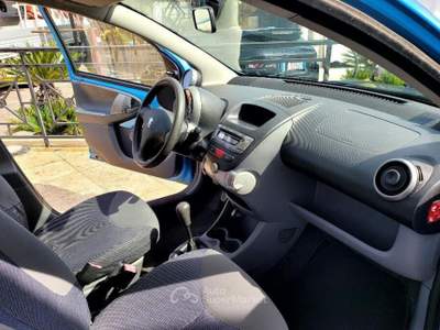 Peugeot 107 1.0 allure Blu/Azzurro usata Roma