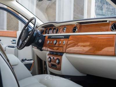 Rolls Royce Phantom  Bianco usata Roma
